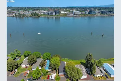 2201 N Menzies Dr, Portland, OR 97217 - Photo 33
