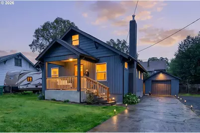 274 N 3rd St, Saint Helens, OR 97051 - Photo 1