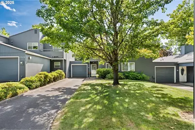 17622 NW Rolling Hill Ln, Beaverton, OR 97006 - Photo 1