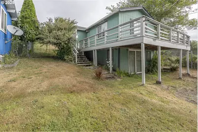 1735 NE 11th St, Lincoln City, OR 97367 - Photo 1