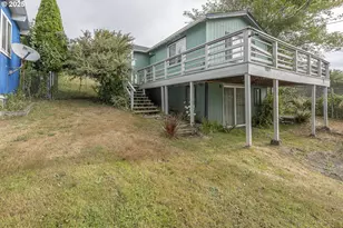 1735 NE 11th St, Lincoln City, OR 97367 - Photo 1