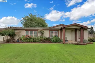 190 Irvington Dr, Eugene, OR 97404 - Photo 1