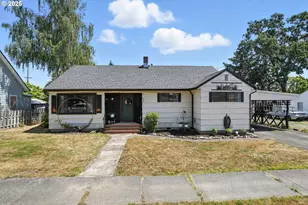 406 S Meridian St, Newberg, OR 97132 - Photo 1