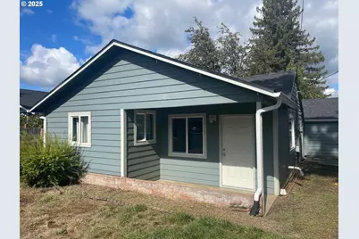 1716 Adams Ave, Cottage Grove, OR 97424 - Photo 1