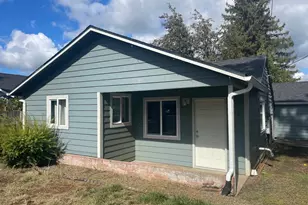 1716 Adams Ave, Cottage Grove, OR 97424 - Photo 1