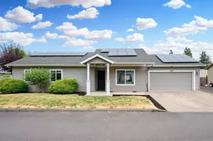 429 S Main St, Mount Angel, OR 97362 - Photo 1