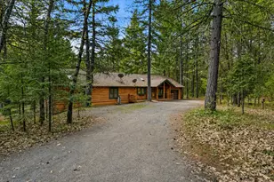 453 Glendon Rd, Kerby, OR 97531 - Photo 1