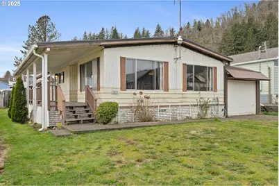 103 10th St, Garibaldi, OR 97118 - Photo 1