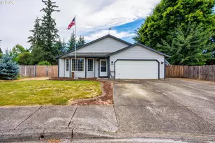 2008 NW 9th Ave, Battle Ground, WA 98604 - Photo 1