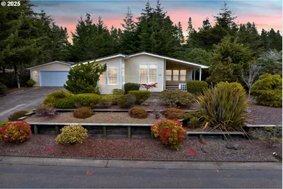 415 Sherwood Loop, Florence, OR 97439 - Photo 1