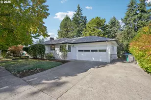 11851 SE Madison St, Portland, OR 97216 - Photo 1
