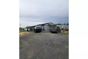 2801 SW Houtama Rd, Pendleton, OR 97801 - Photo 1