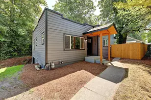 1330 NE 33rd Ave, Portland, OR 97035 - Photo 1