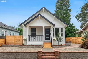 7216 N Ivanhoe St, Portland, OR 97203 - Photo 1