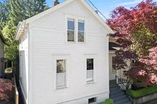 1516 SE Pershing St, Portland, OR 97202 - Photo 1