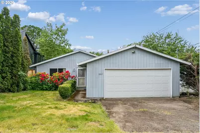 11037 SW 61st Ave, Portland, OR 97219 - Photo 1