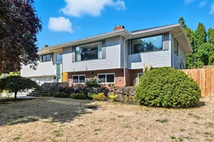 806 NW 94th St, Vancouver, WA 98665 - Photo 1