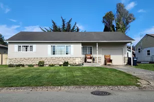 316 Railroad St, Brookings, OR 97415 - Photo 1