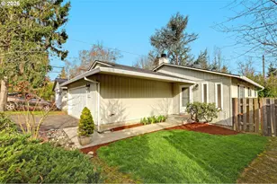 4703 SW Pomona St, Portland, OR 97219 - Photo 1