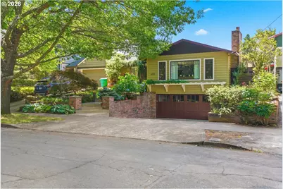 6223 SE 31st Ave, Portland, OR 97202 - Photo 1