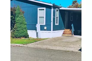 550 S State St, Sutherlin, OR 97479 - Photo 1