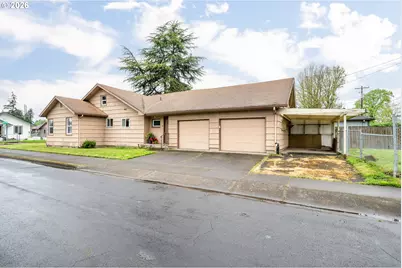 302 23rd Ave, Longview, WA 98632 - Photo 1