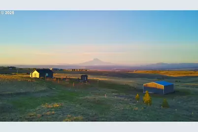 34 Appaloosa Ct, Centerville, WA 98613 - Photo 1