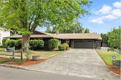 3359 SE Pine St, Hillsboro, OR 97123 - Photo 1