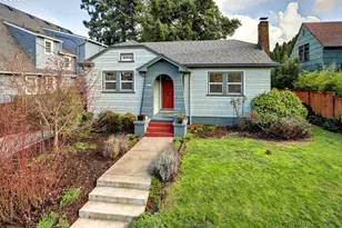 2416 NE 32nd Ct, Portland, OR 97212 - Photo 1