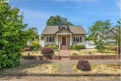 712 W 30th St, Vancouver, WA 98660 - Photo 1