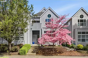 425 NE Roth St, Portland, OR 97211 - Photo 1