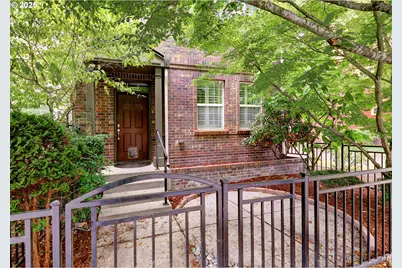 6055 NE Alder St, Hillsboro, OR 97124 - Photo 1