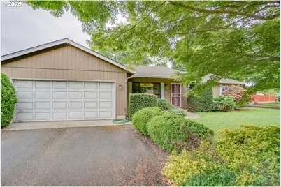 4631 NW Lincoln Ave, Vancouver, WA 98663 - Photo 1