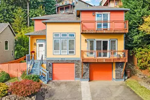 943 W Y St, Washougal, WA 98671 - Photo 1