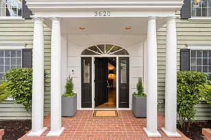 3620 SW 60th Pl, Portland, OR 97221 - Photo 1