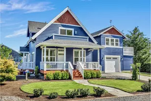704 10th St, Gearhart, OR 97138 - Photo 1