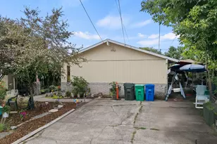 4207-4209 SE 27th Ave, Portland, OR 97202 - Photo 1