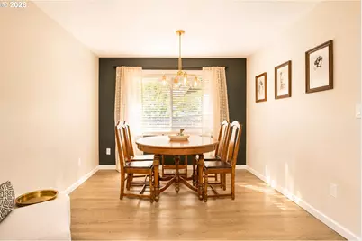 20798 SW Rosa Dr, Beaverton, OR 97078 - Photo 9