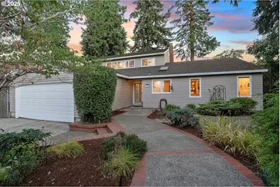 7560 Cason Ln, Gladstone, OR 97027 - Photo 1