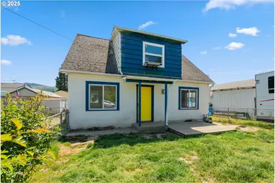 180 W Second Ave, Sutherlin, OR 97479 - Photo 1