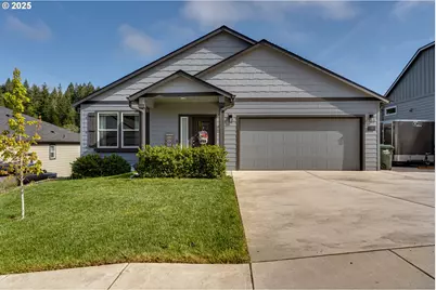 183 Rockcrest Dr, Lowell, OR 97452 - Photo 1