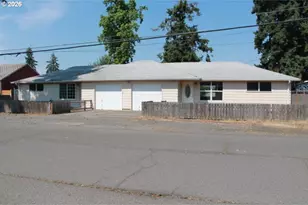 122 S 38th St, Springfield, OR 97478 - Photo 1