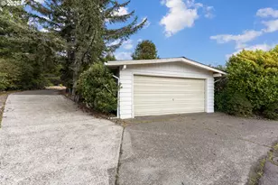 1600 Rhododendron Dr, Florence, OR 97439 - Photo 1