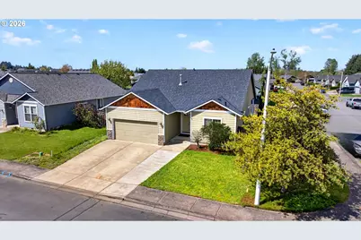 898 James Dr, Molalla, OR 97038 - Photo 1