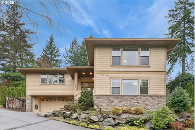 10137 SW Lancaster Rd, Portland, OR 97219 - Photo 1