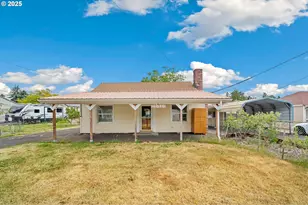 4616 SE 128th Ave, Portland, OR 97236 - Photo 1