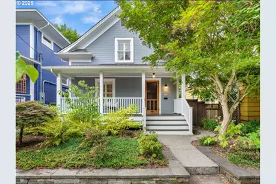 3632 SE Washington St, Portland, OR 97214 - Photo 1