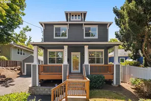 3242 SW Vermont St, Portland, OR 97219 - Photo 1