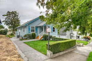 318 NW 5th St, Pendleton, OR 97801 - Photo 1