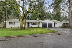 6096 Harrington Ave, Lake Oswego, OR 97035 - Photo 1